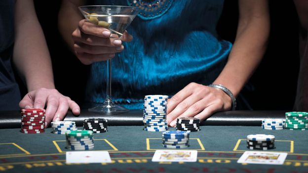 A Beginner’s Guide to Navigating Online Casinos and Slot Games with Ease